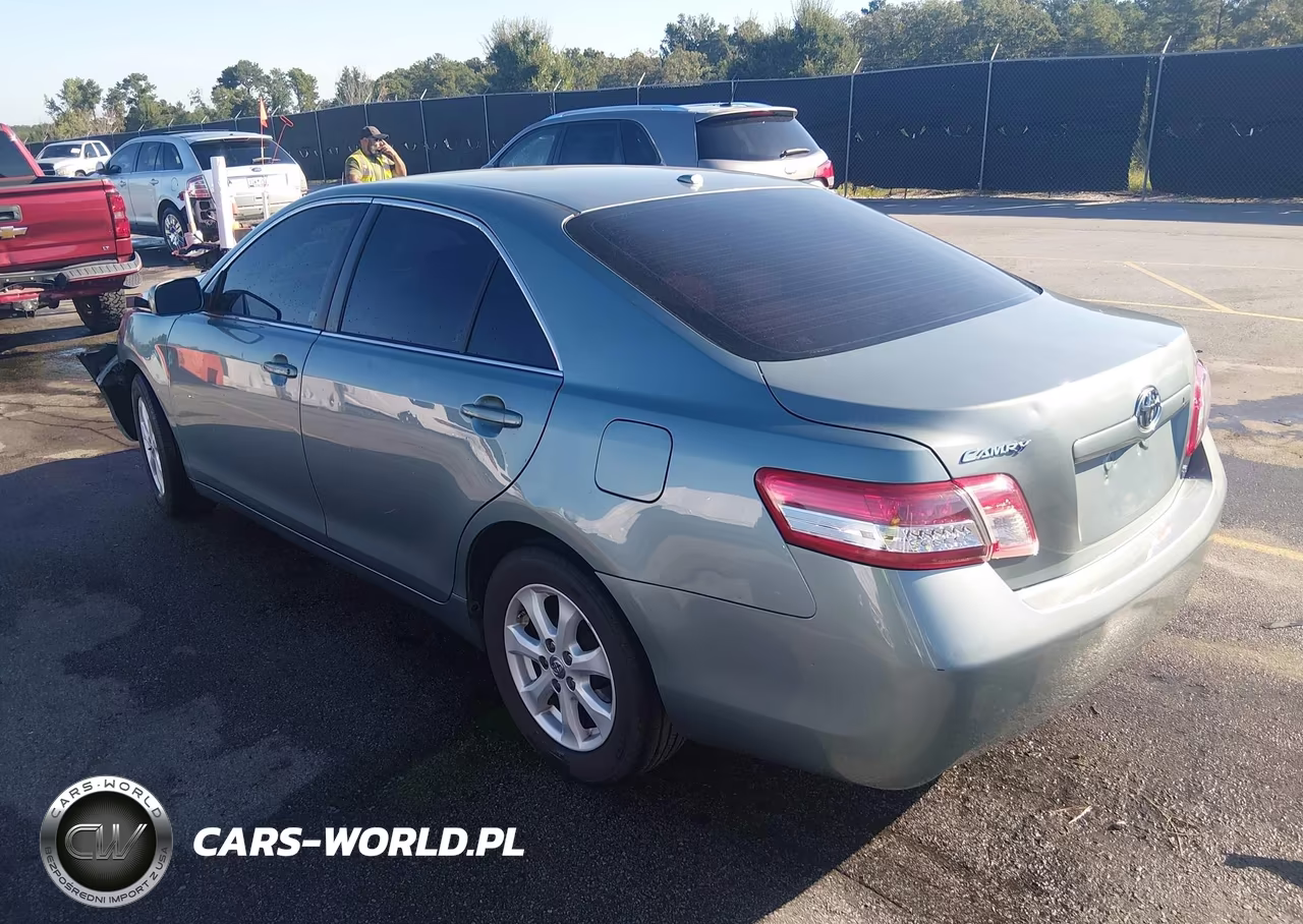 2011 Toyota Camry Le VIN:4T1BF3EK1BU649767 - 3