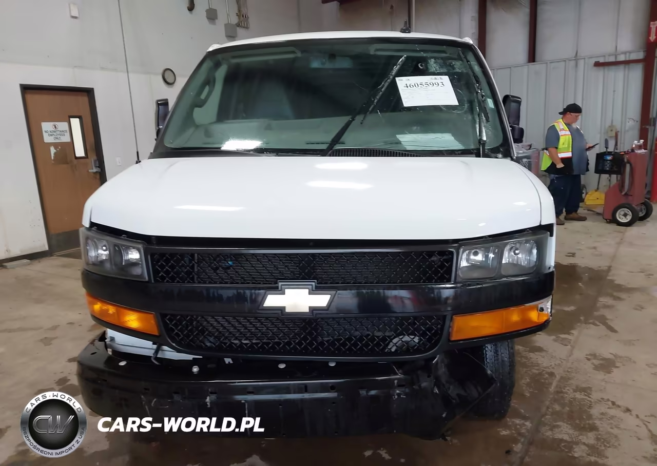 2023 Chevrolet Express 2500 Delivery Van VIN:1GCWGBFP5P1175337 - 12