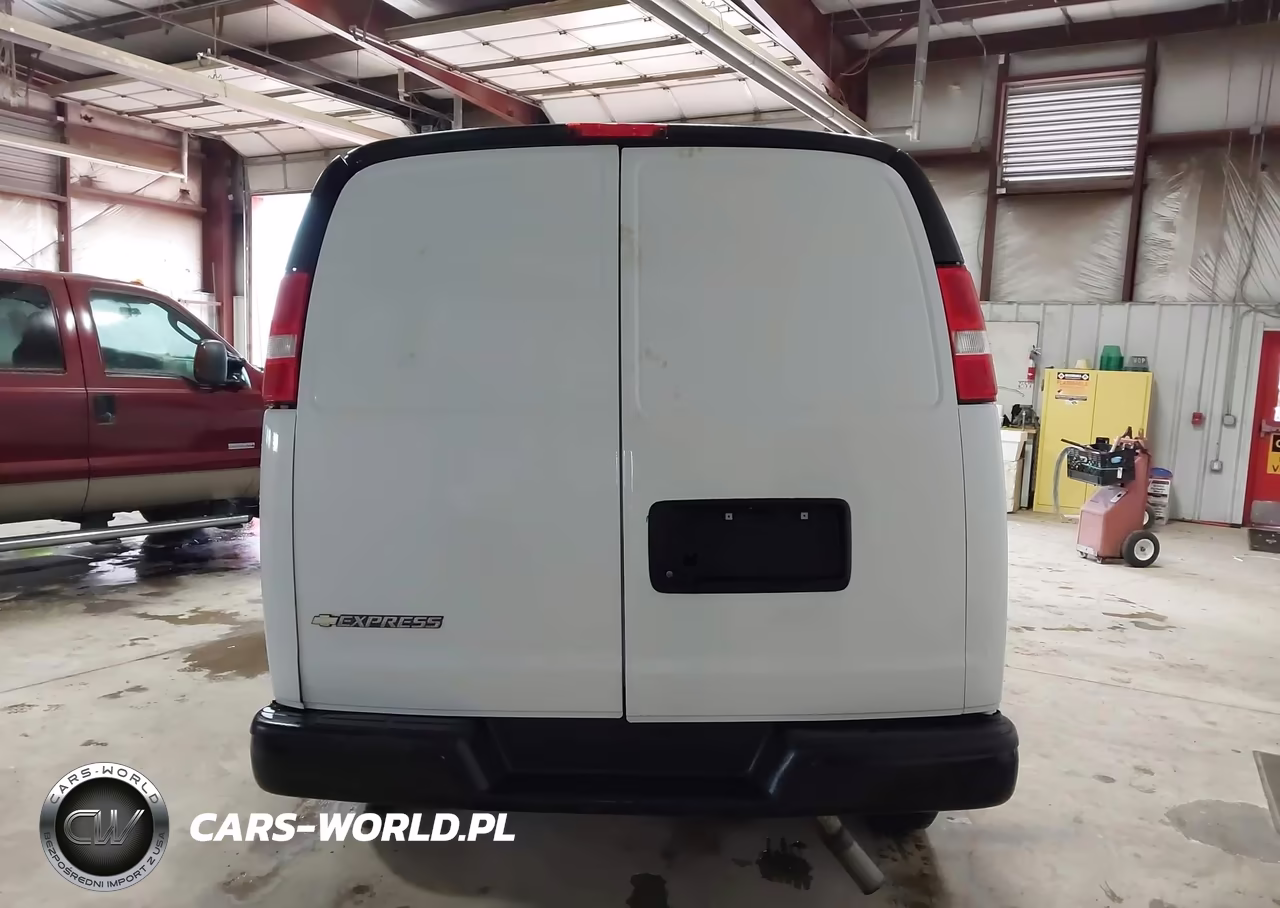 2023 Chevrolet Express 2500 Delivery Van VIN:1GCWGBFP5P1175337 - 16