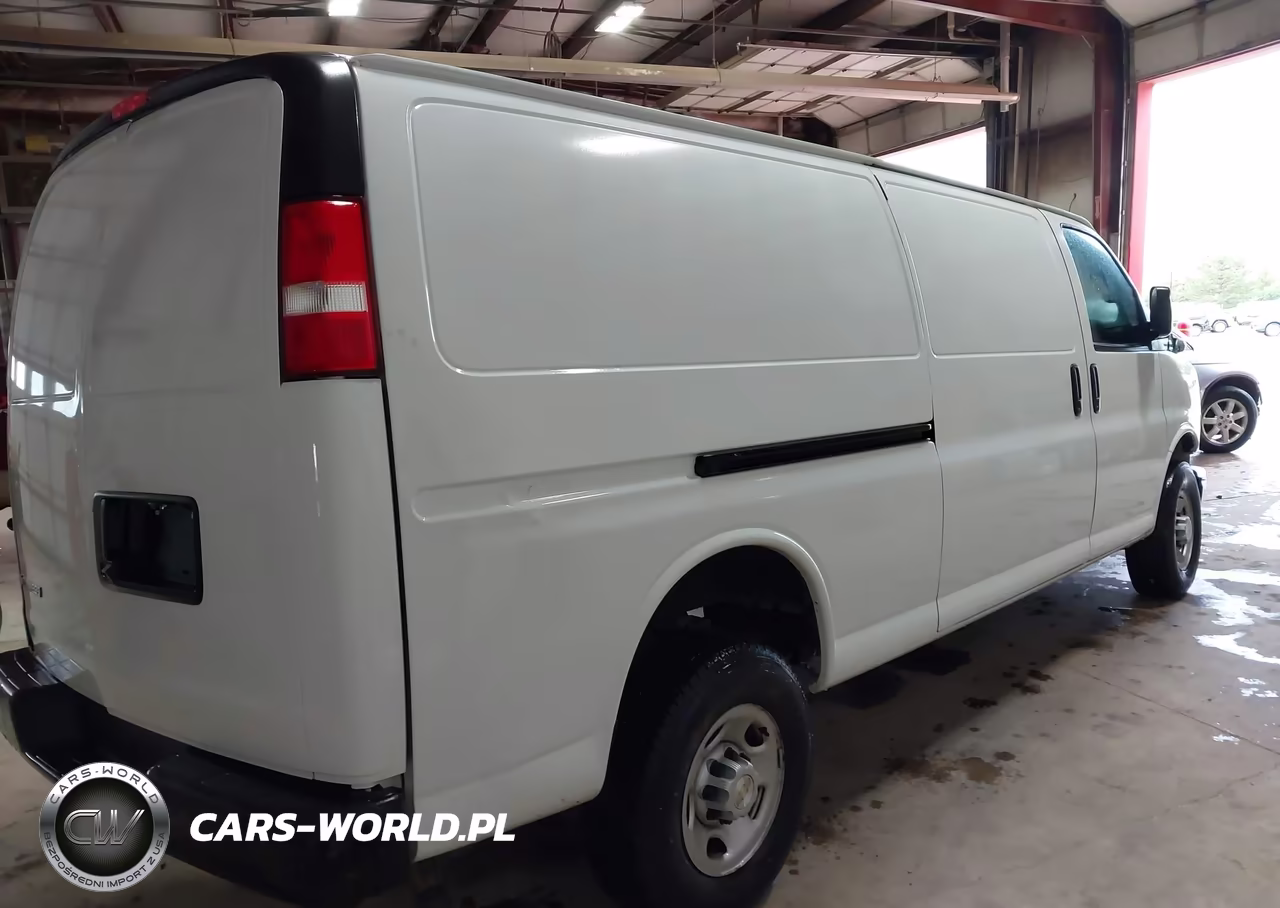 2023 Chevrolet Express 2500 Delivery Van VIN:1GCWGBFP5P1175337 - 4