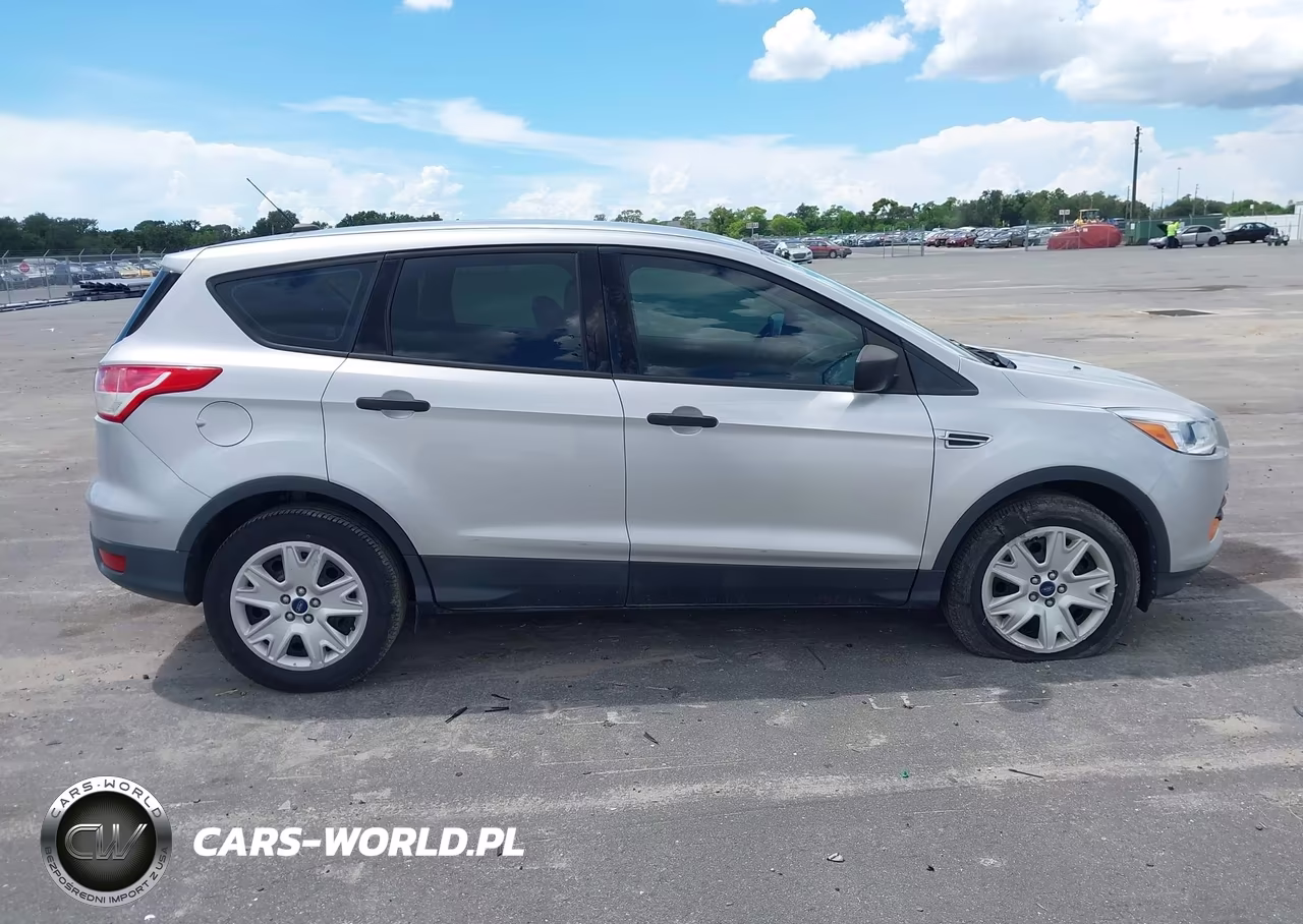 2016 Ford Escape S VIN:1FMCU0F72GUA47910 - 13