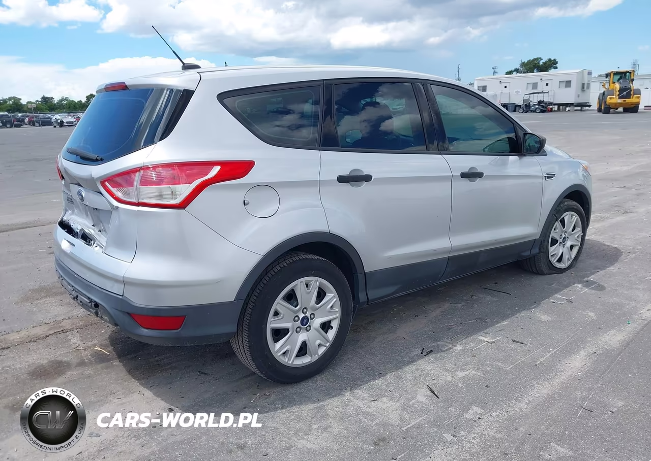 2016 Ford Escape S VIN:1FMCU0F72GUA47910 - 4