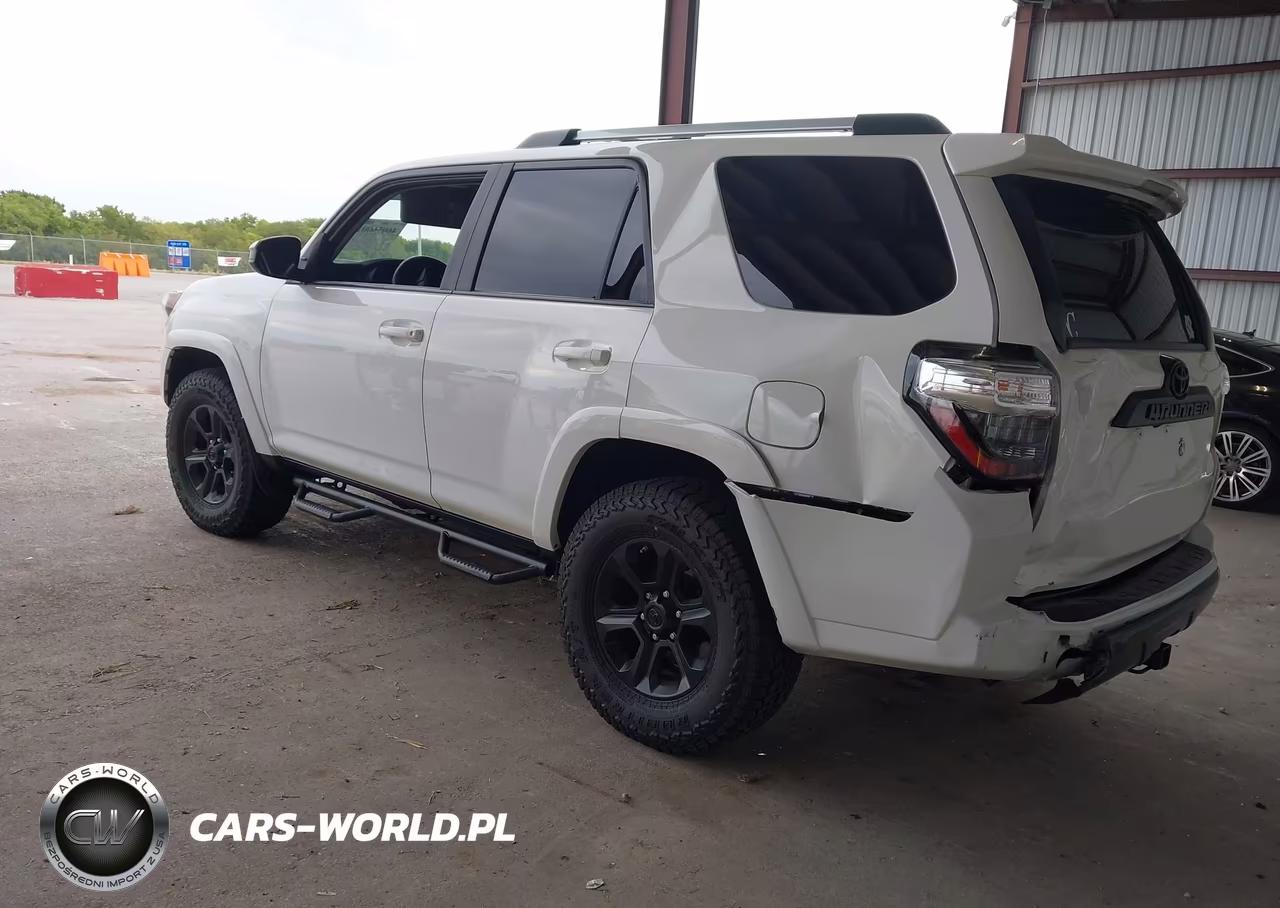 2016 Toyota 4Runner Trail VIN:JTEBU5JR8G5351836 - 3