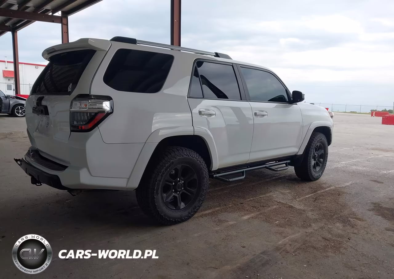 2016 Toyota 4Runner Trail VIN:JTEBU5JR8G5351836 - 4