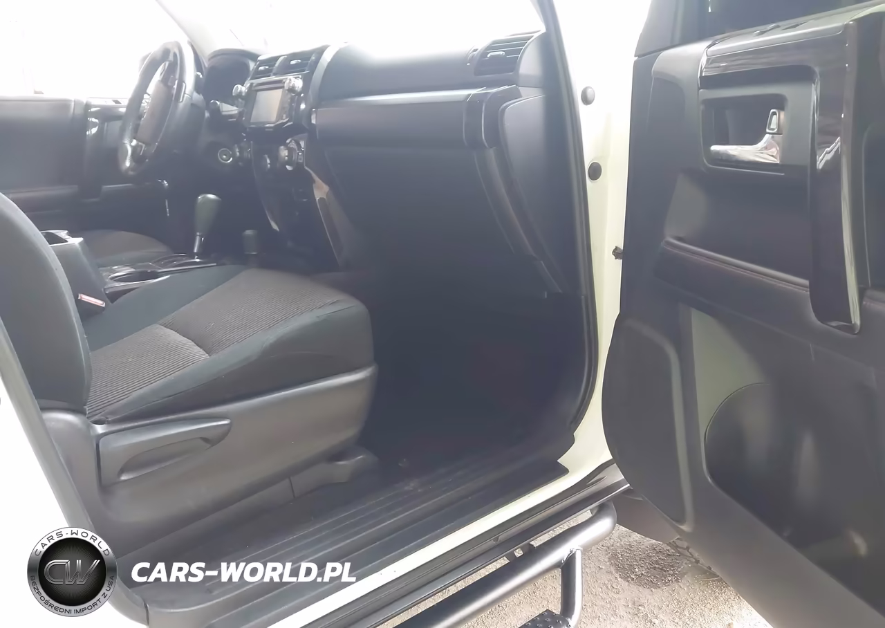 2016 Toyota 4Runner Trail VIN:JTEBU5JR8G5351836 - 5