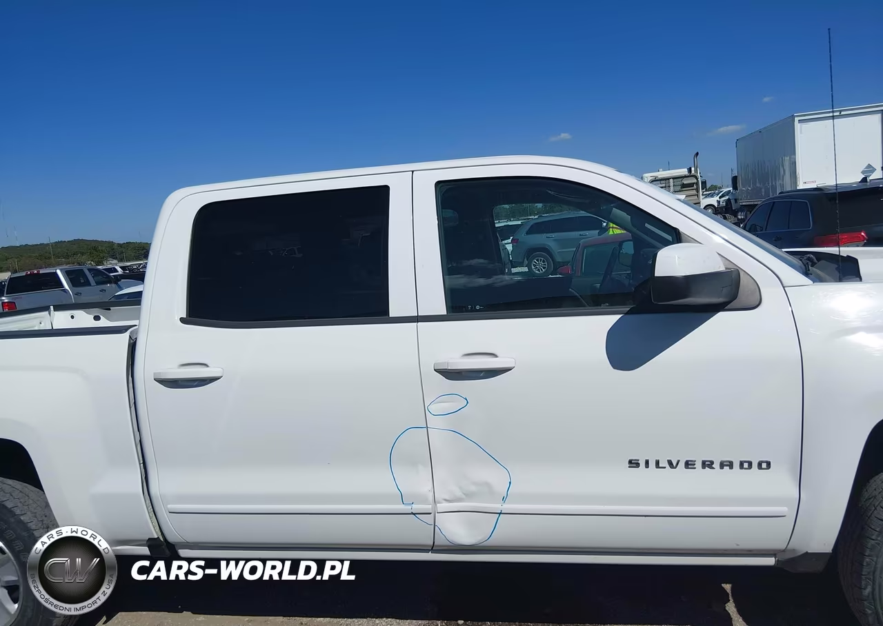 2018 Chevrolet Silverado 1500 1Lt VIN:3GCUKREHXJG468488 - 13