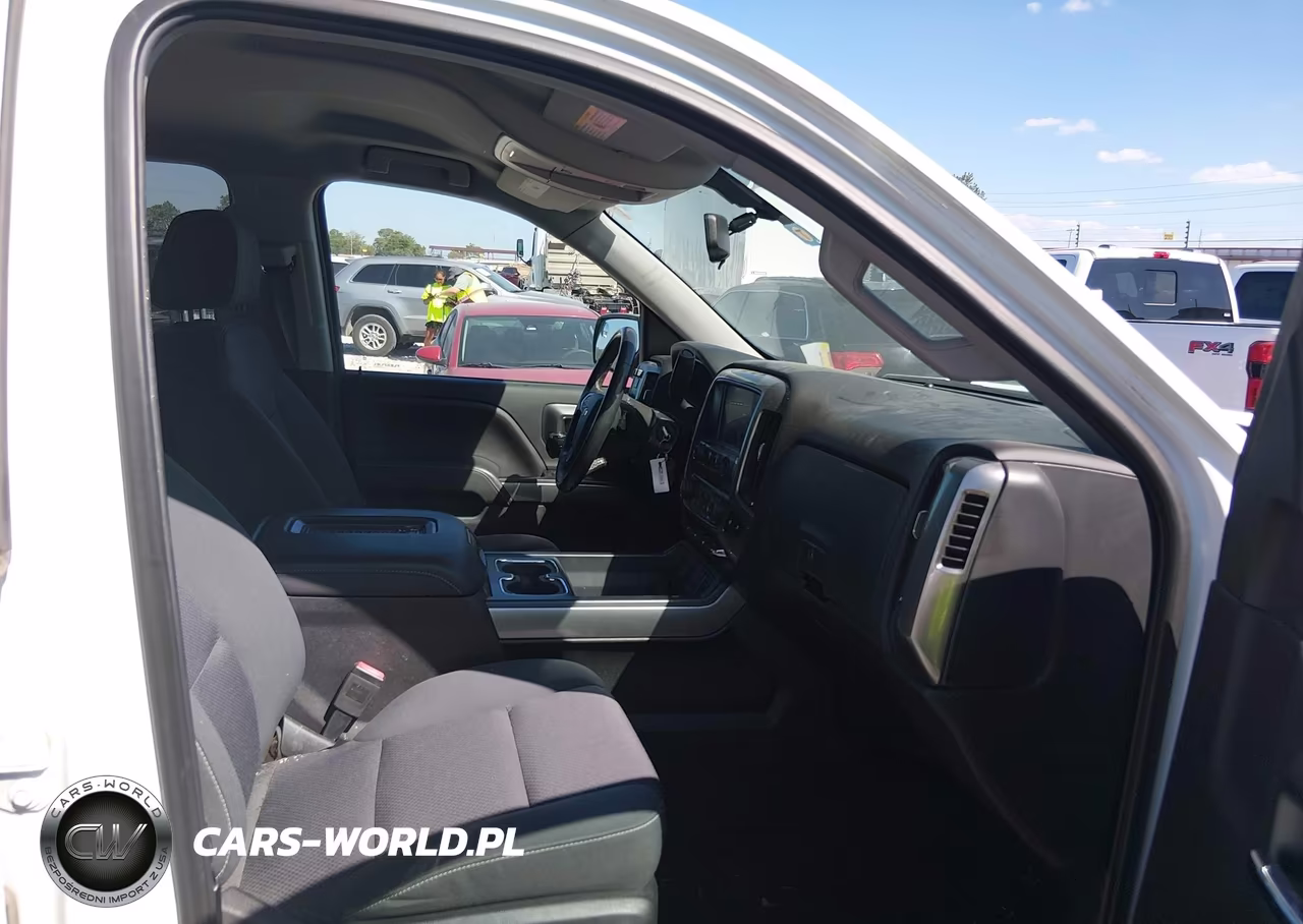 2018 Chevrolet Silverado 1500 1Lt VIN:3GCUKREHXJG468488 - 5