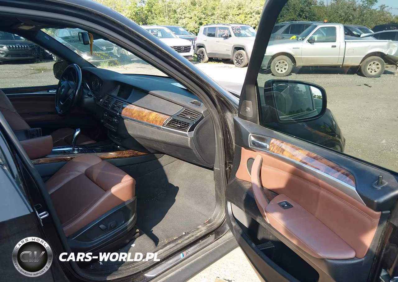 2012 BMW X5 xDrive35D VIN:5UXZW0C5XCL673408 - 5