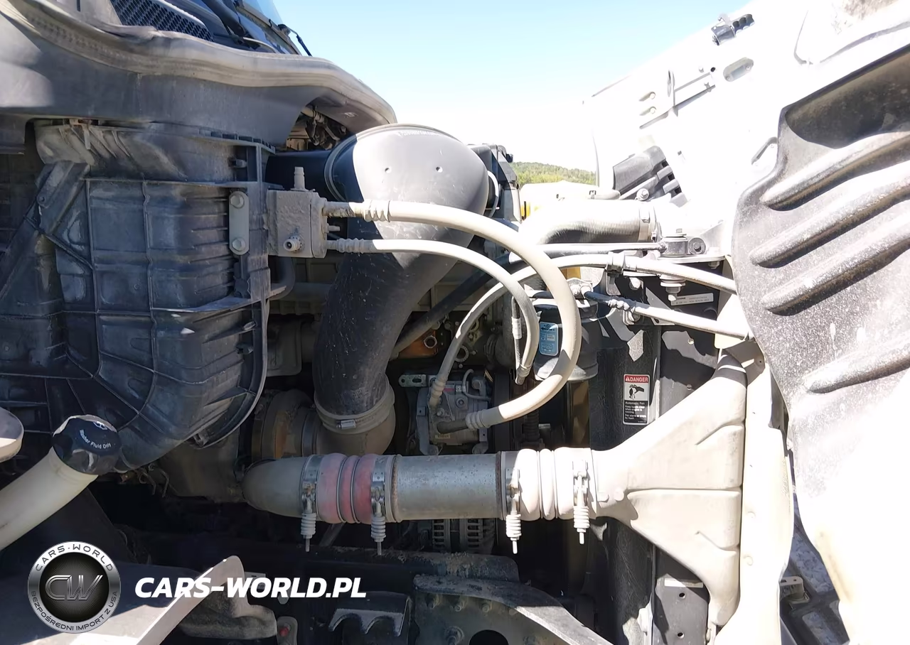 2013 Freightliner Cascadia 113 VIN:1FUJGBDV5DLFF6463 - 6