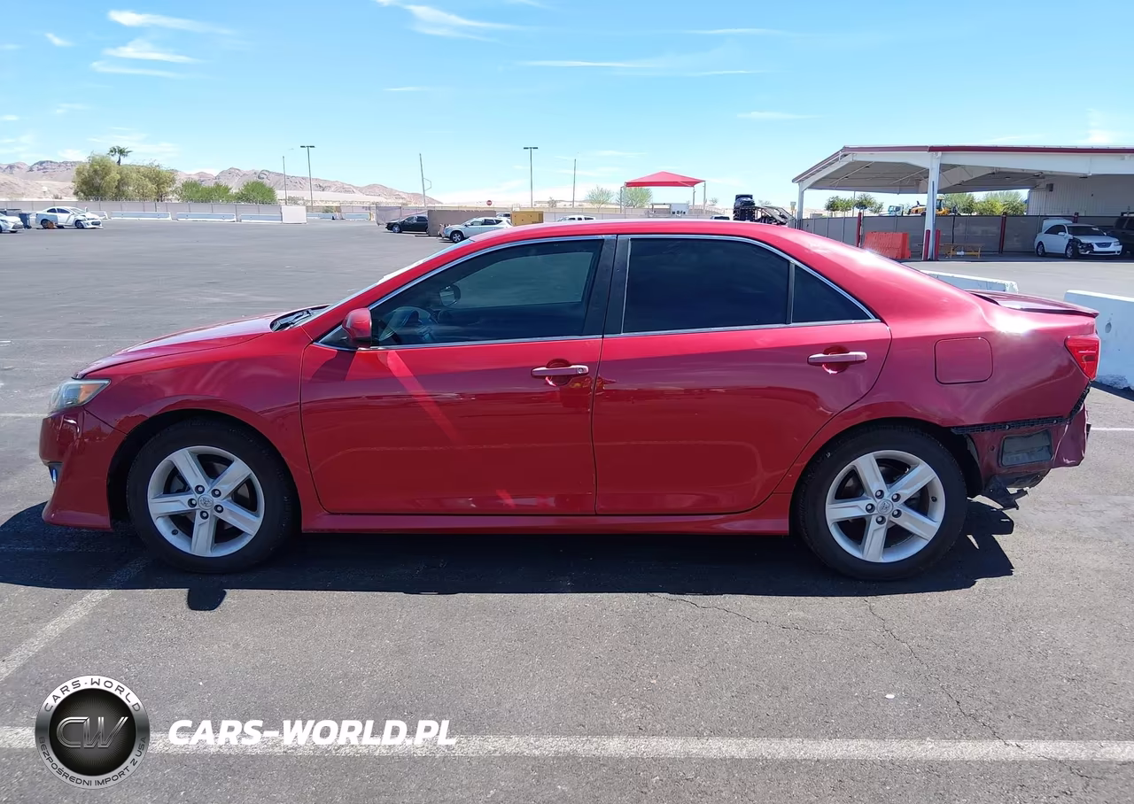 2014 Toyota Camry Se VIN:4T1BF1FK3EU751241 - 15