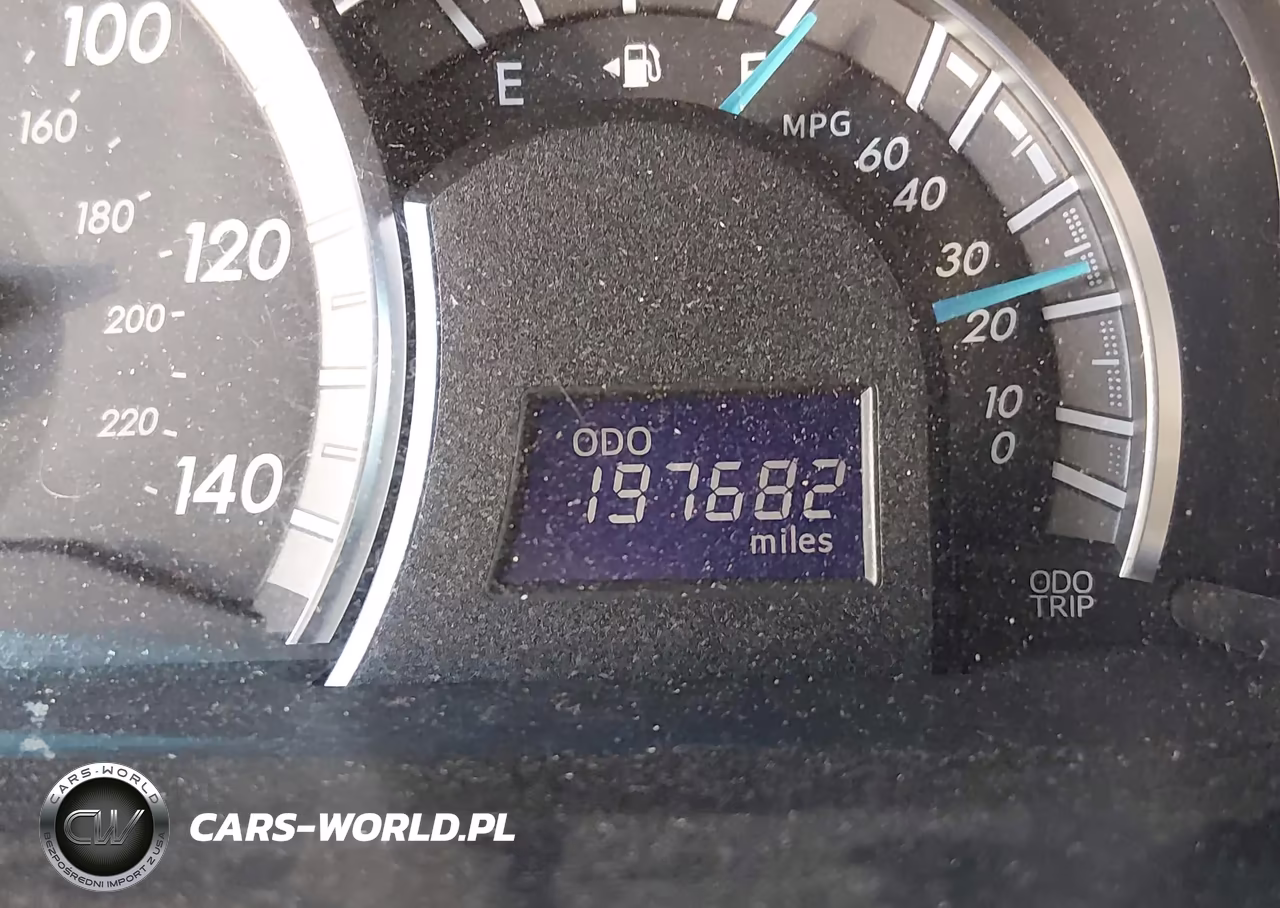 2014 Toyota Camry Se VIN:4T1BF1FK3EU751241 - 16