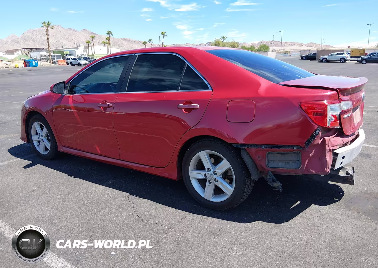 2014 Toyota Camry Se VIN:4T1BF1FK3EU751241 - 3