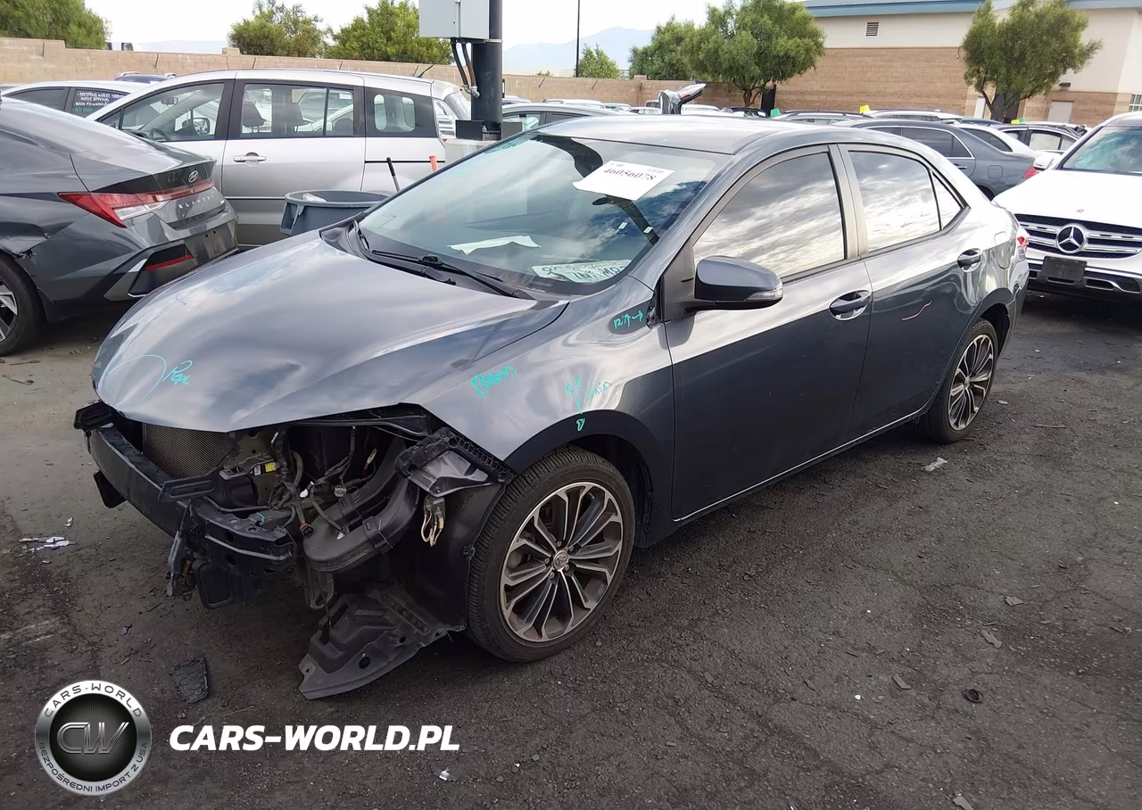 2015 Toyota Corolla S Plus VIN:5YFBURHE2FP318184 - 2