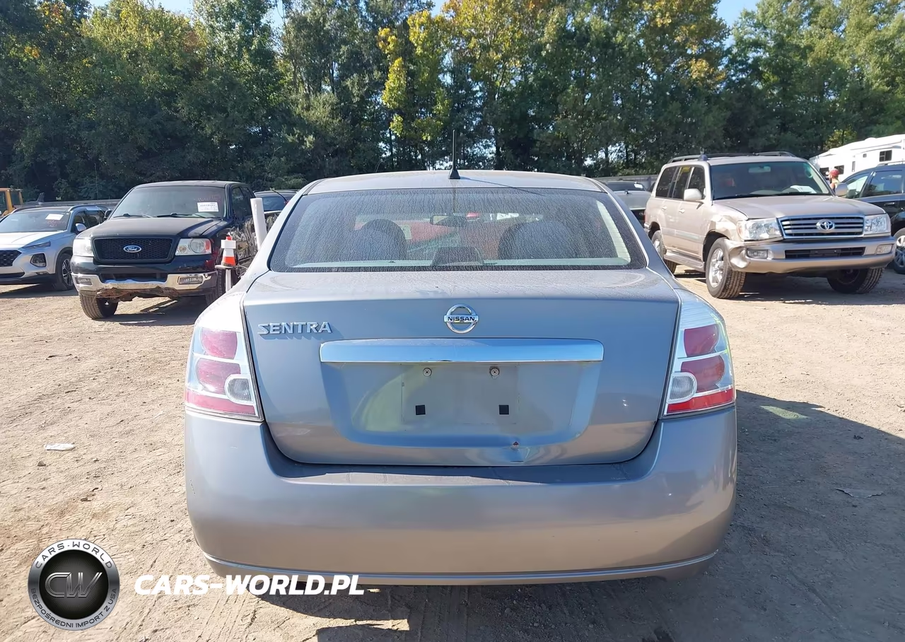 2010 Nissan Sentra 2.0S VIN:3N1AB6AP4AL674382 - 17