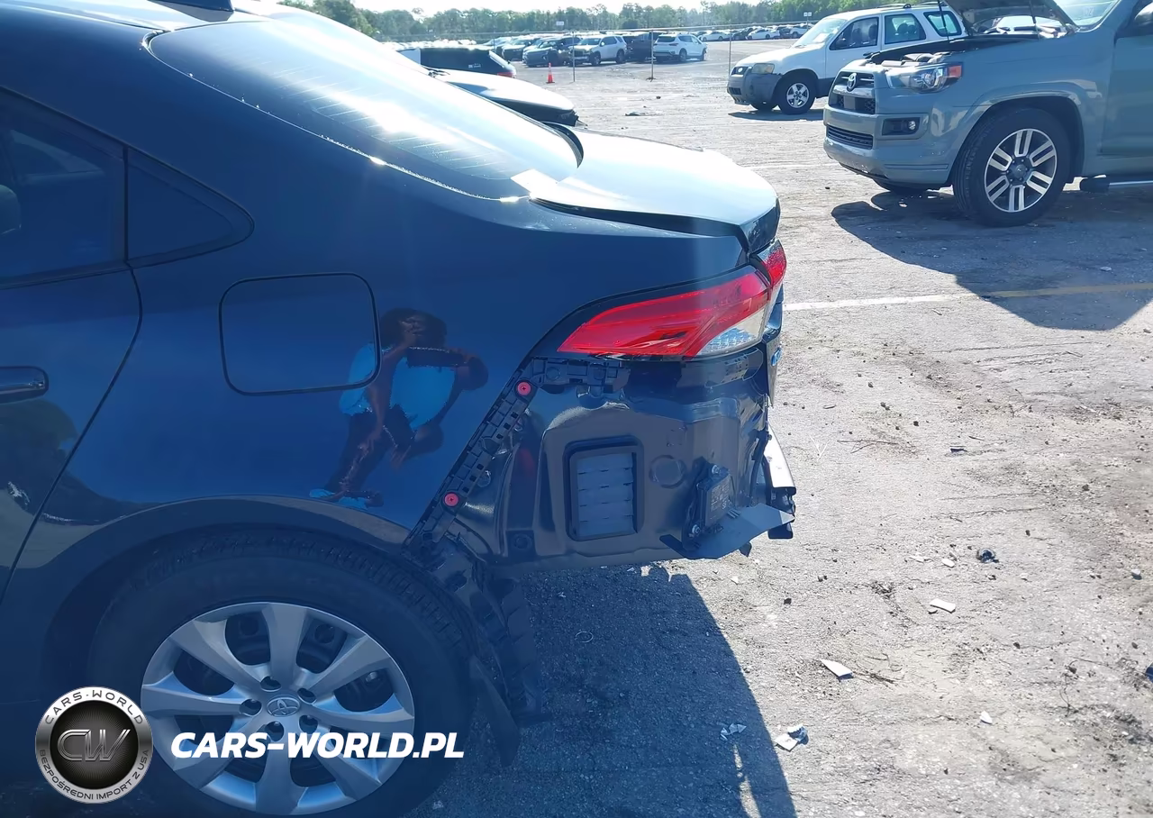 2026 Toyota Corolla Le VIN:5YFB4MDE3TP364806 - 6