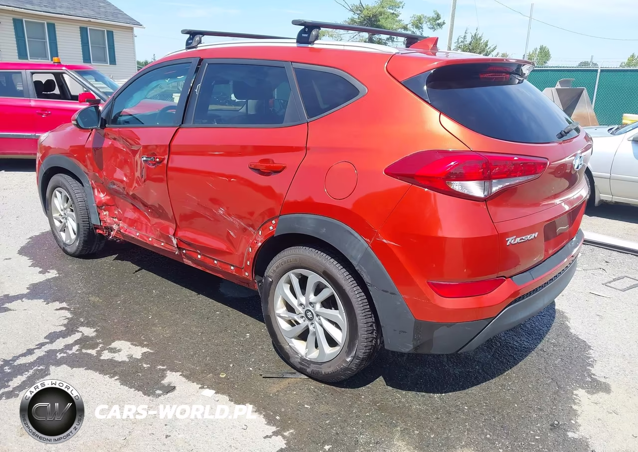 2017 Hyundai Tucson Se Plus VIN:KM8J3CA41HU443451 - 3