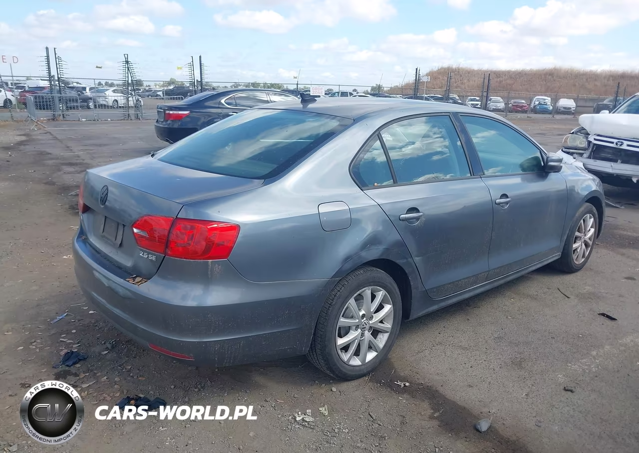 2011 Volkswagen Jetta 2.5L Se VIN:3VWDZ7AJ1BM306693 - 4