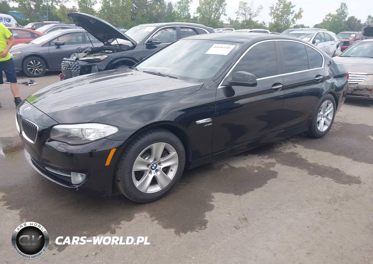 2012 BMW 528I xDrive VIN:WBAXH5C57CDW07566 - 2