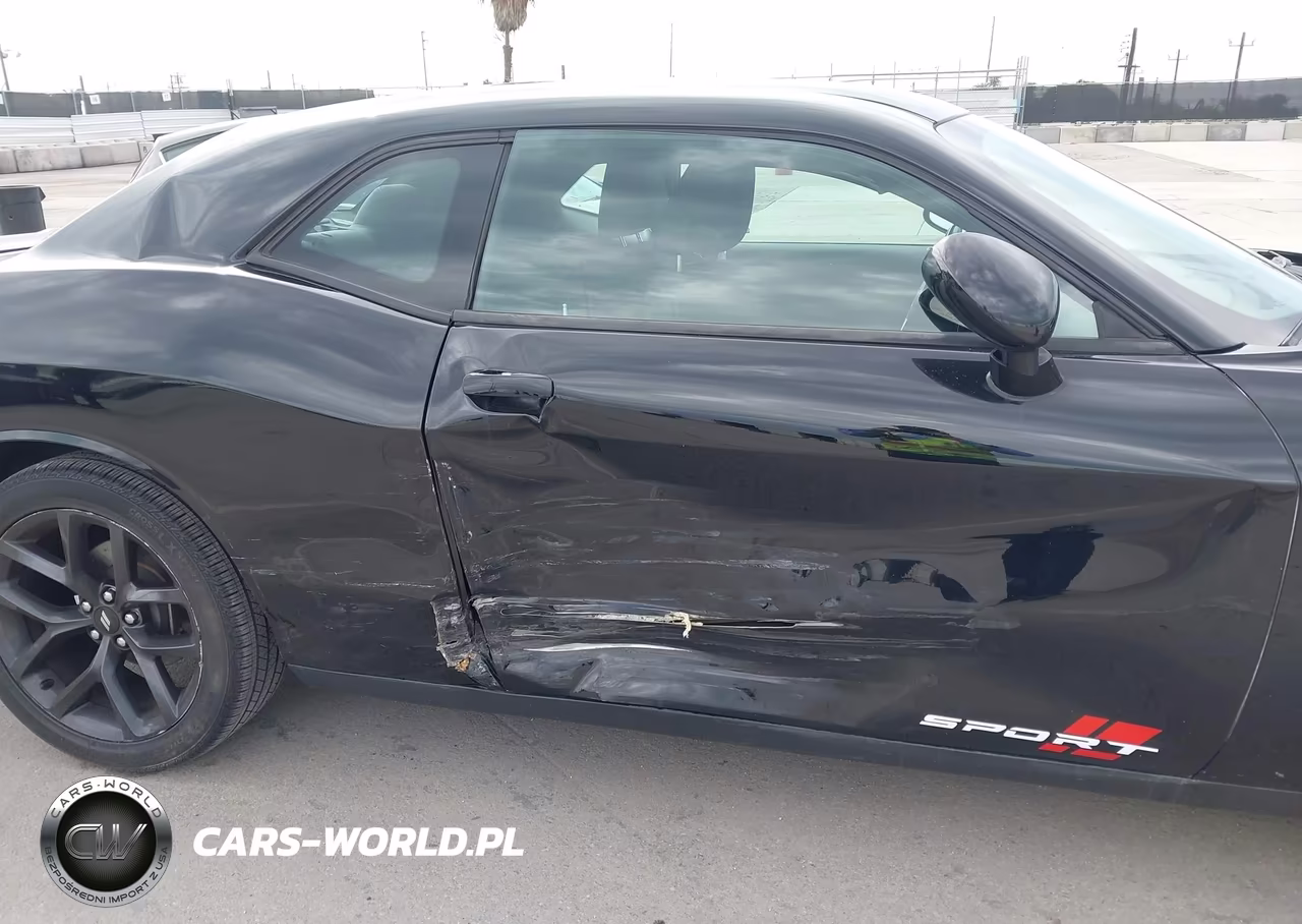 2019 Dodge Challenger Sxt VIN:2C3CDZAG0KH502141 - 6