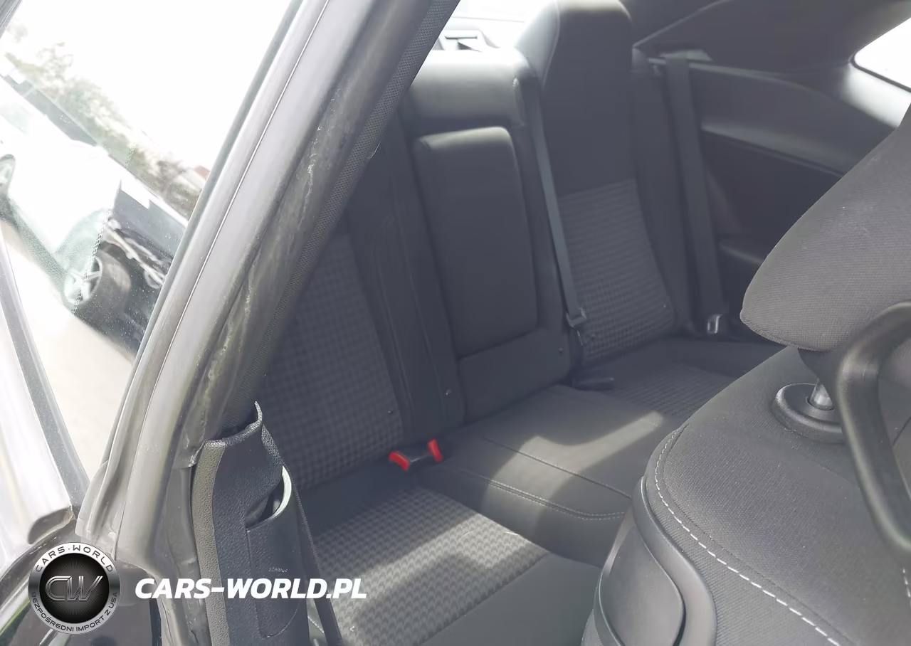 2019 Dodge Challenger Sxt VIN:2C3CDZAG0KH502141 - 8