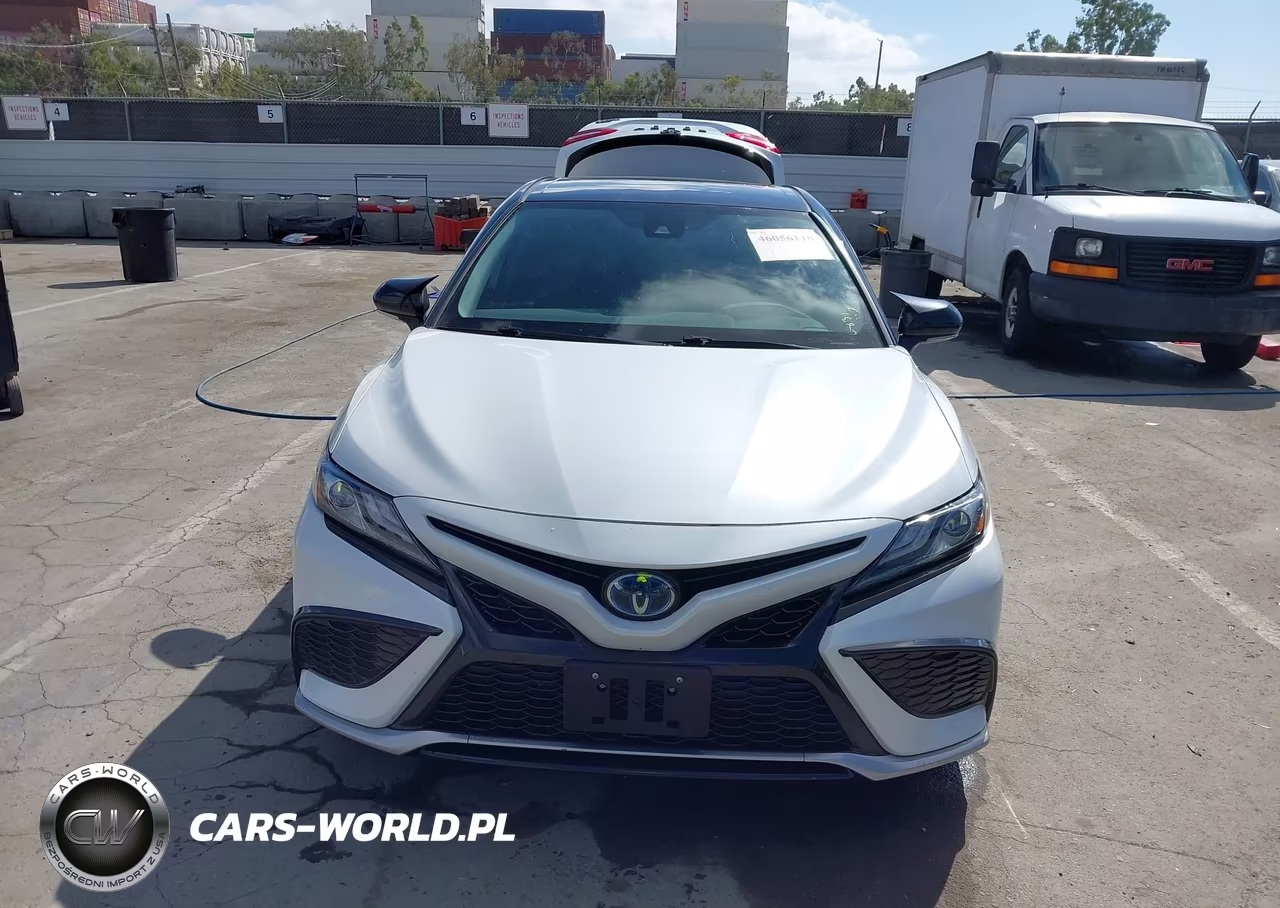 2022 Toyota Camry Xse Hybrid VIN:4T1K31AK2NU042753 - 12