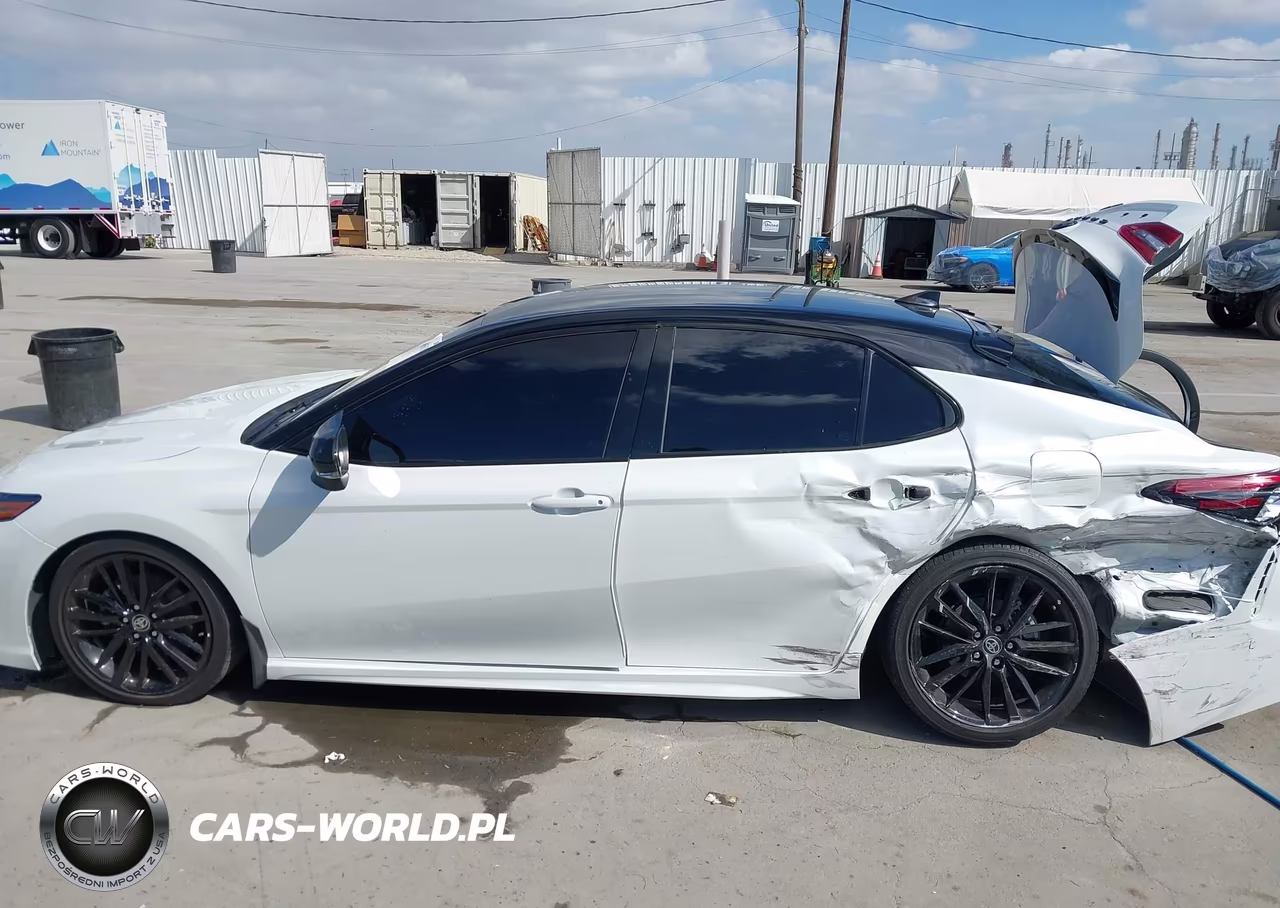 2022 Toyota Camry Xse Hybrid VIN:4T1K31AK2NU042753 - 14