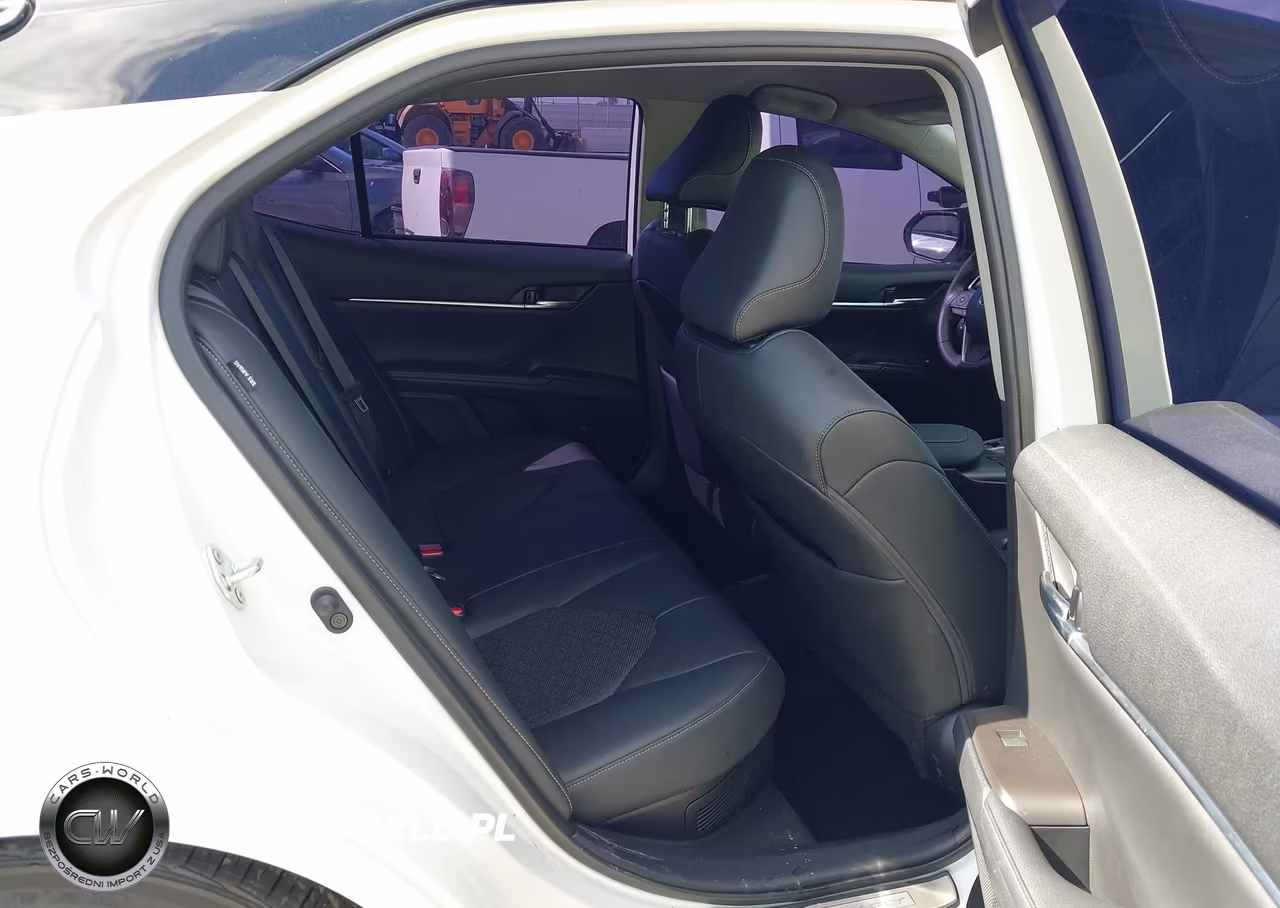 2022 Toyota Camry Xse Hybrid VIN:4T1K31AK2NU042753 - 8