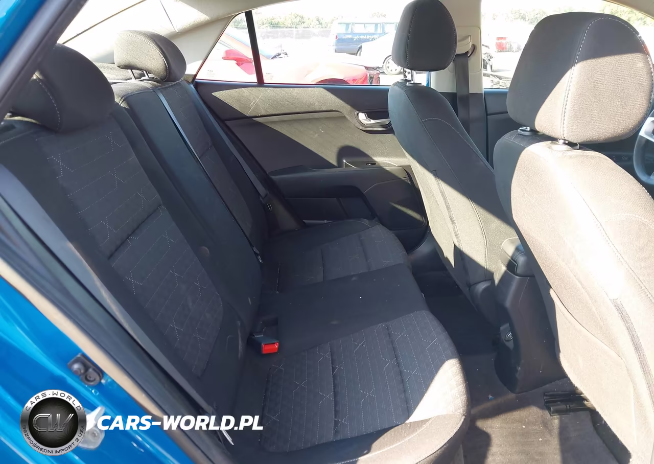 2022 Kia Rio S VIN:3KPA24AD7NE477062 - 8