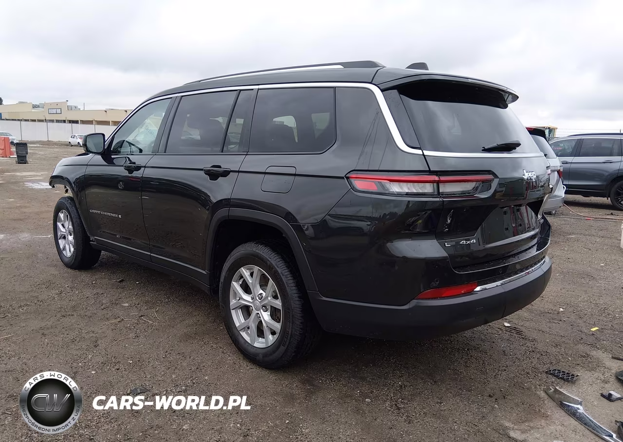 2023 Jeep Grand Cherokee L Limited 4X4 VIN:1C4RJKBG7P8730459 - 3