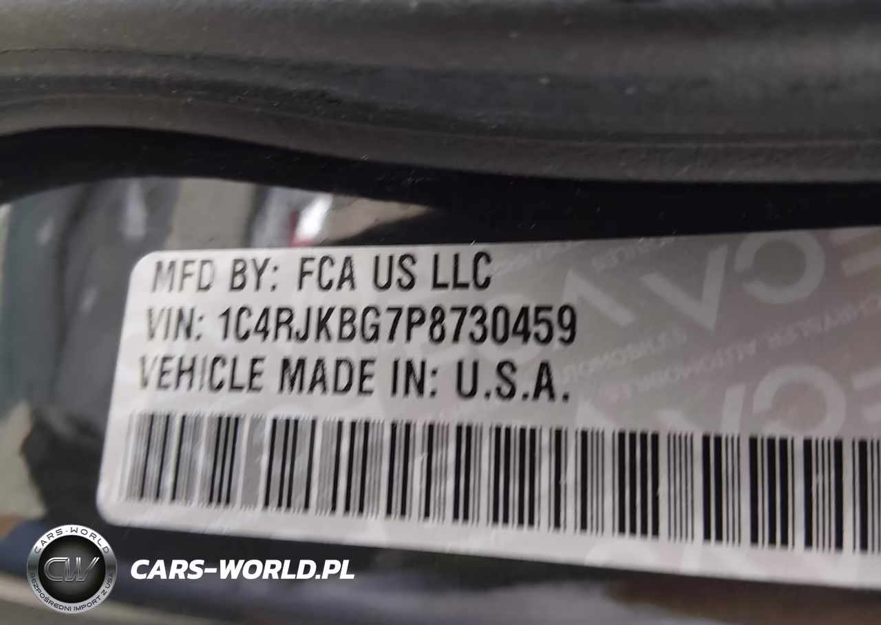 2023 Jeep Grand Cherokee L Limited 4X4 VIN:1C4RJKBG7P8730459 - 9