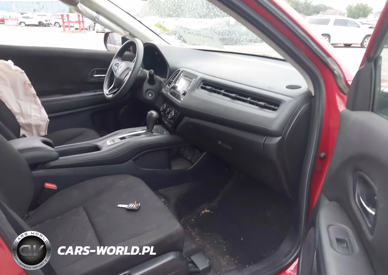 2018 Honda Hr-V Lx VIN:3CZRU6H34JG718994 - 5