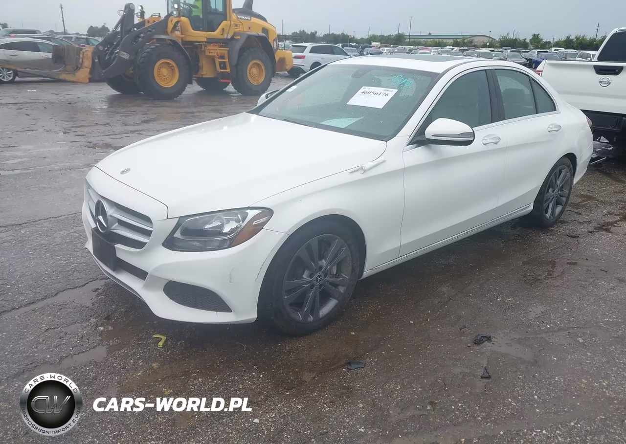 2018 Mercedes-Benz C 300 VIN:55SWF4JB3JU240306 - 2
