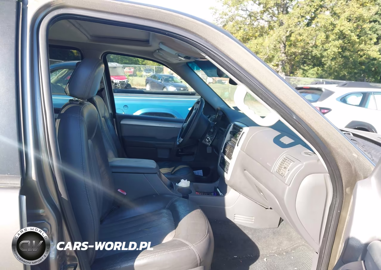 2002 Mercury Mountaineer VIN:4M2ZU86W12ZJ12398 - 5