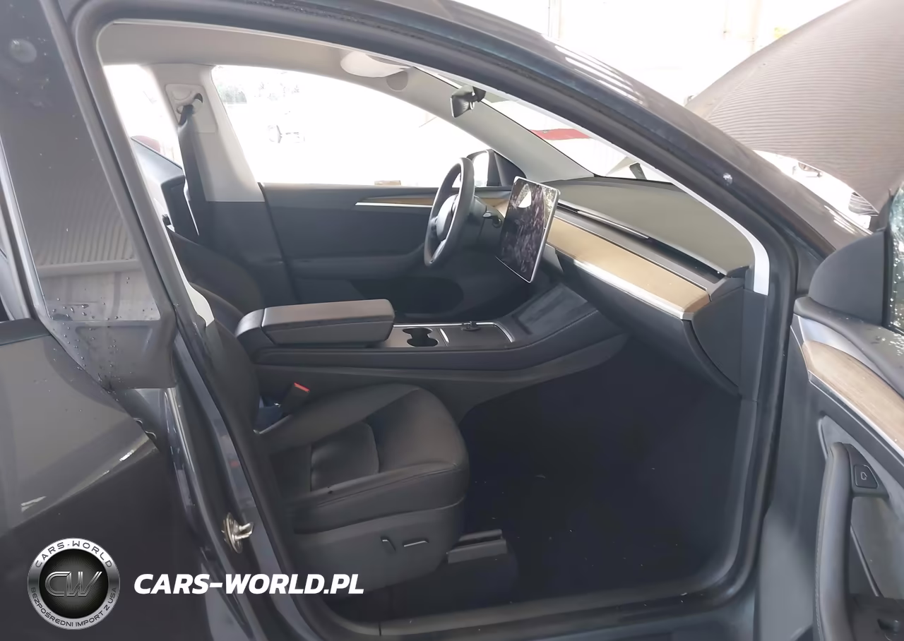 2023 Tesla Model Y Awd-Long Range Dual Motor All-Wheel Drive VIN:7SAYGDEE1PA047432 - 5