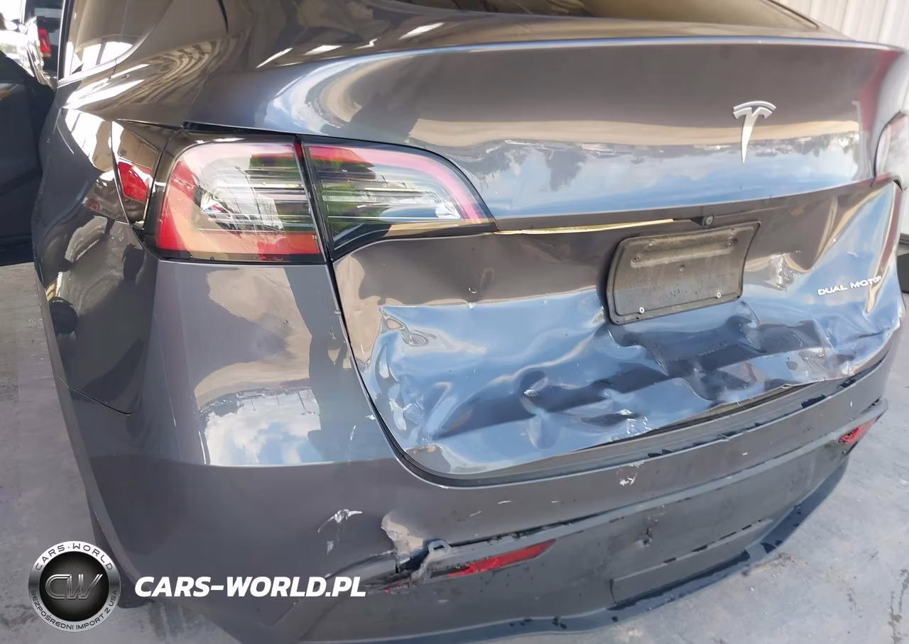 2023 Tesla Model Y Awd-Long Range Dual Motor All-Wheel Drive VIN:7SAYGDEE1PA047432 - 6