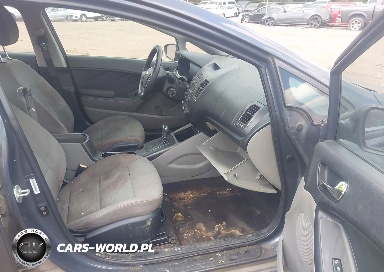 2014 Kia Forte Lx VIN:KNAFX4A6XE5153167 - 5
