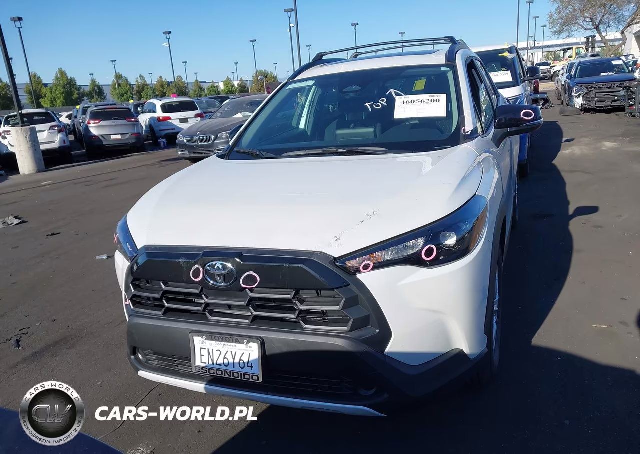 2026 Toyota Corolla Cross Le VIN:7MUBAAAG0TV183995 - 13