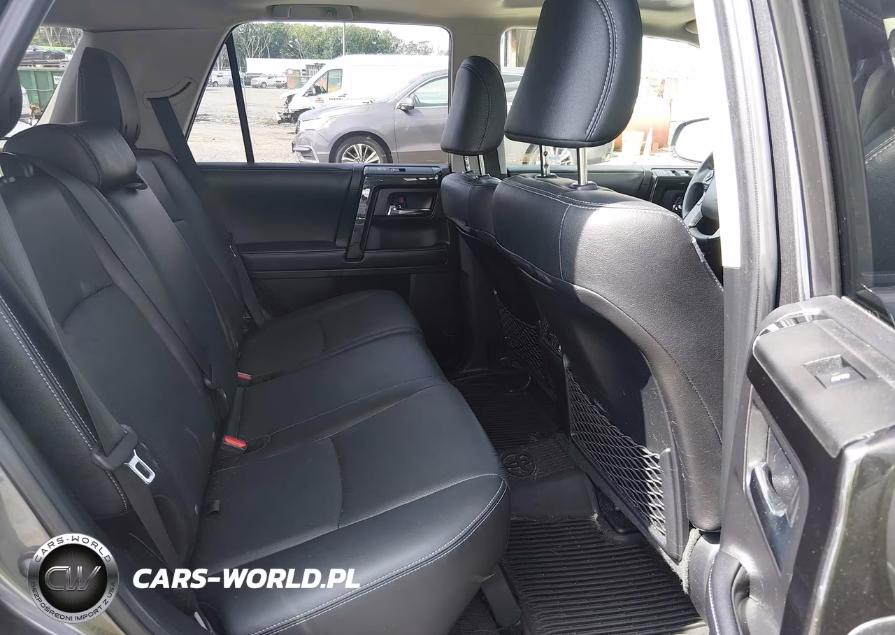 2019 Toyota 4Runner Limited Nightshade VIN:JTEBU5JR6K5718693 - 8