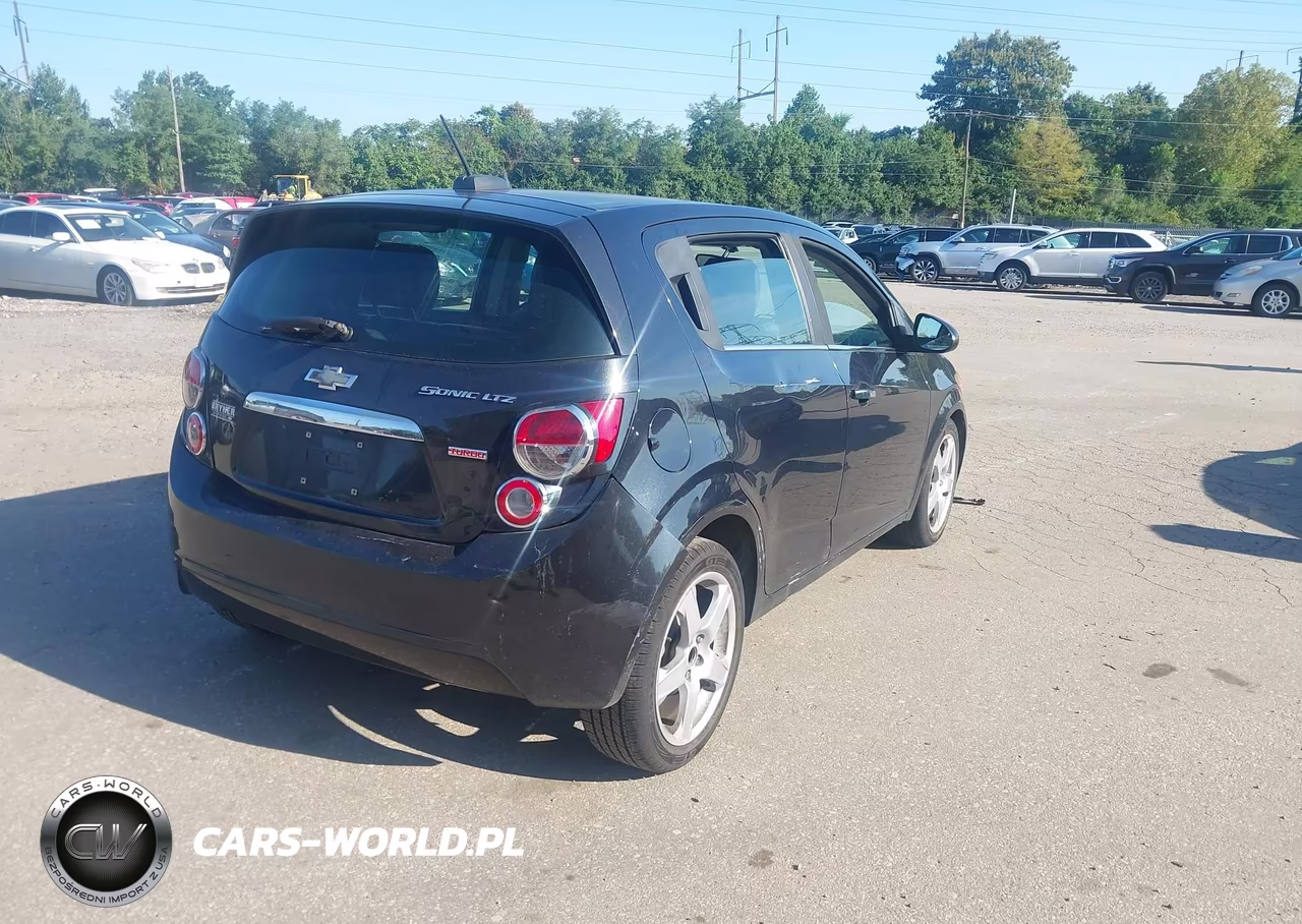 2015 Chevrolet Sonic Ltz Auto VIN:1G1JE6SB9F4203549 - 4