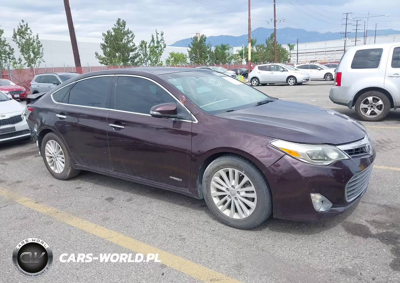 2013 Toyota Avalon Hybrid Limited