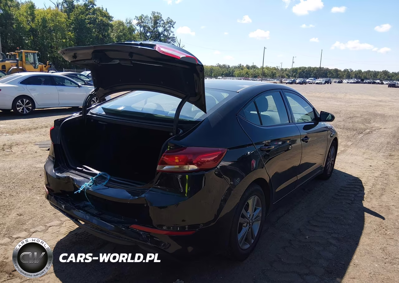 2017 Hyundai Elantra Se VIN:5NPD84LF9HH098929 - 4
