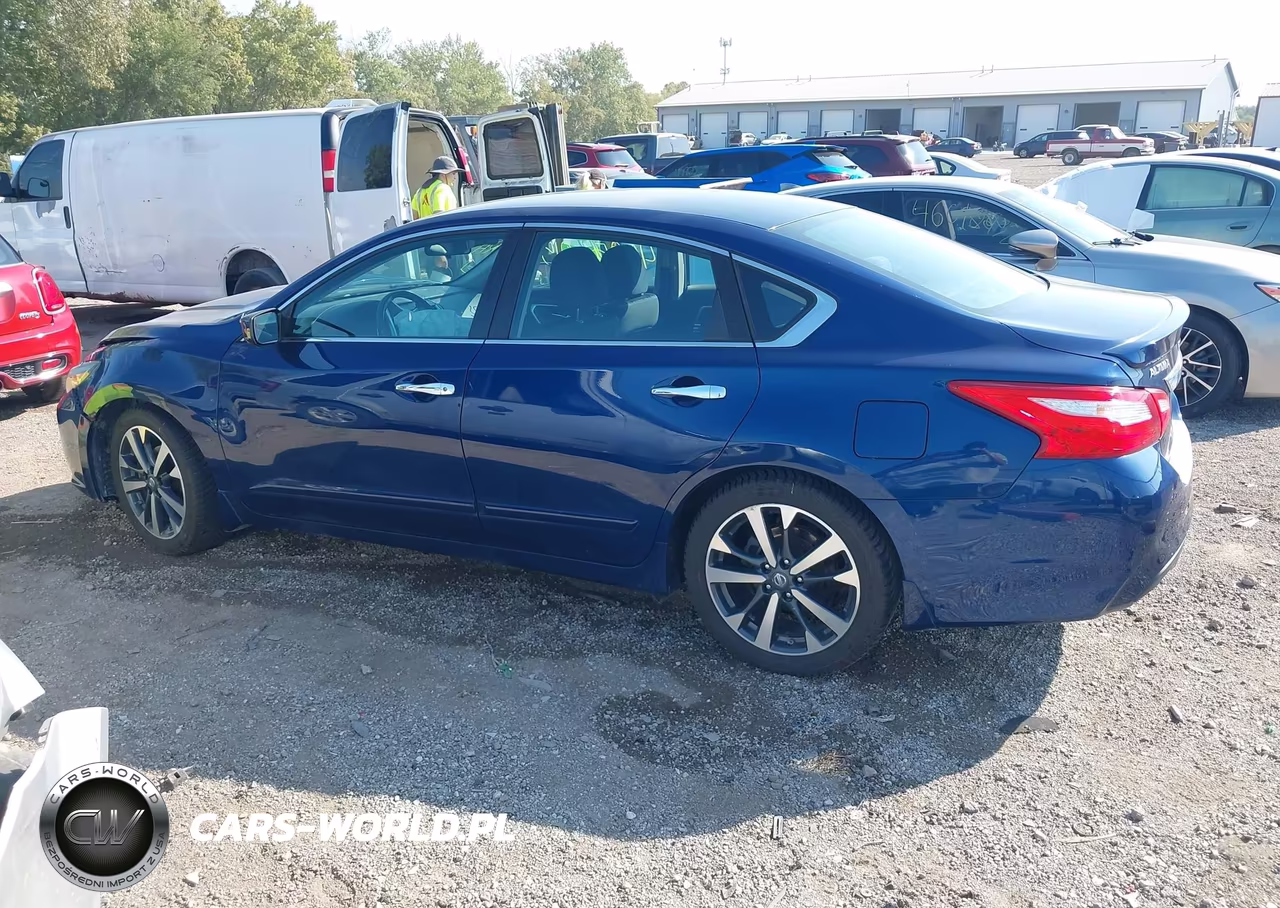 2016 Nissan Altima 2.5 Sr VIN:1N4AL3AP7GC255929 - 14