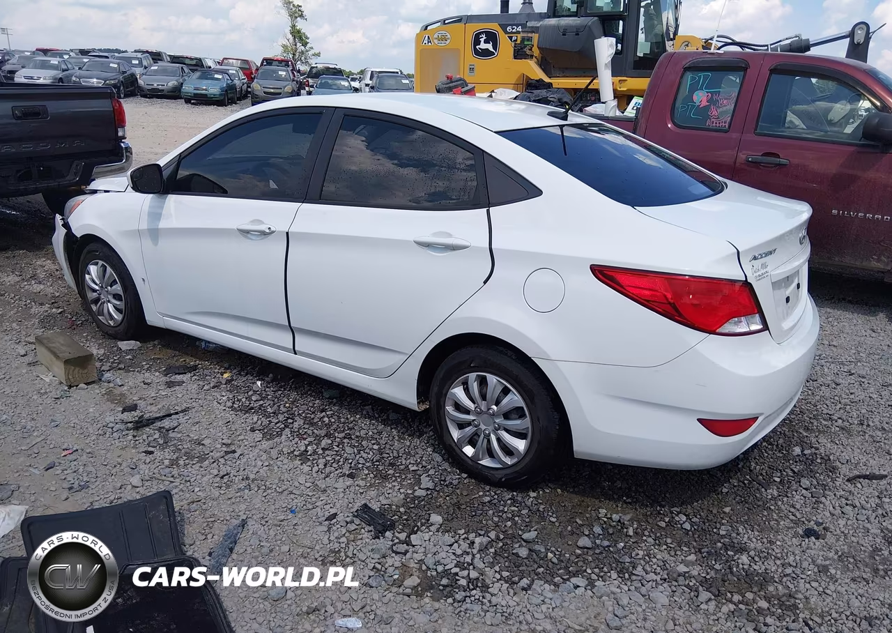2015 Hyundai Accent Gls VIN:KMHCT4AE3FU806157 - 3