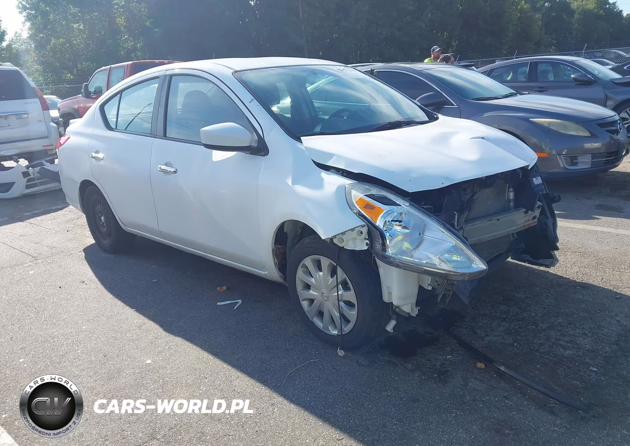 2018 Nissan Versa 1.6 Sv
