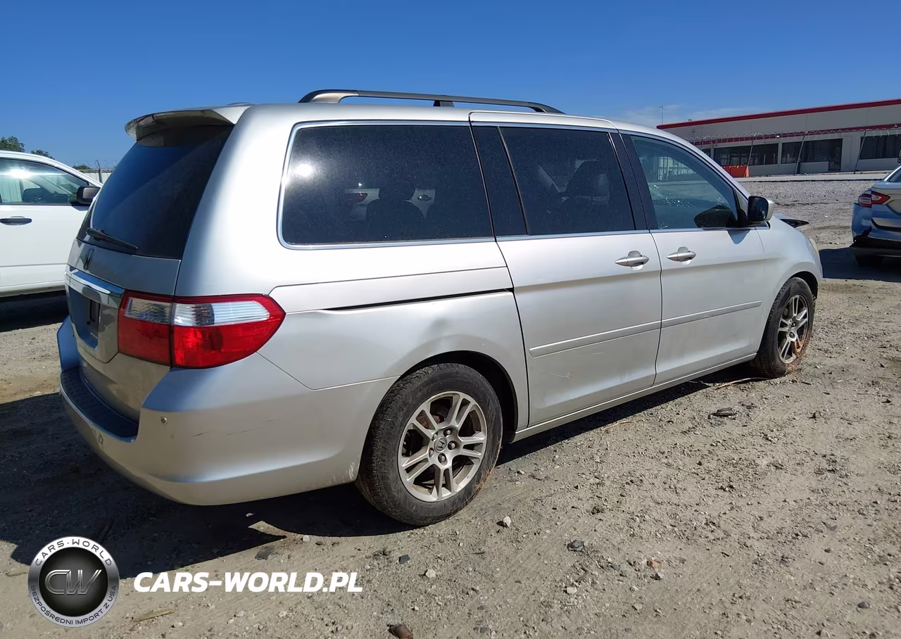 2007 Honda Odyssey Touring VIN:5FNRL38857B067912 - 4