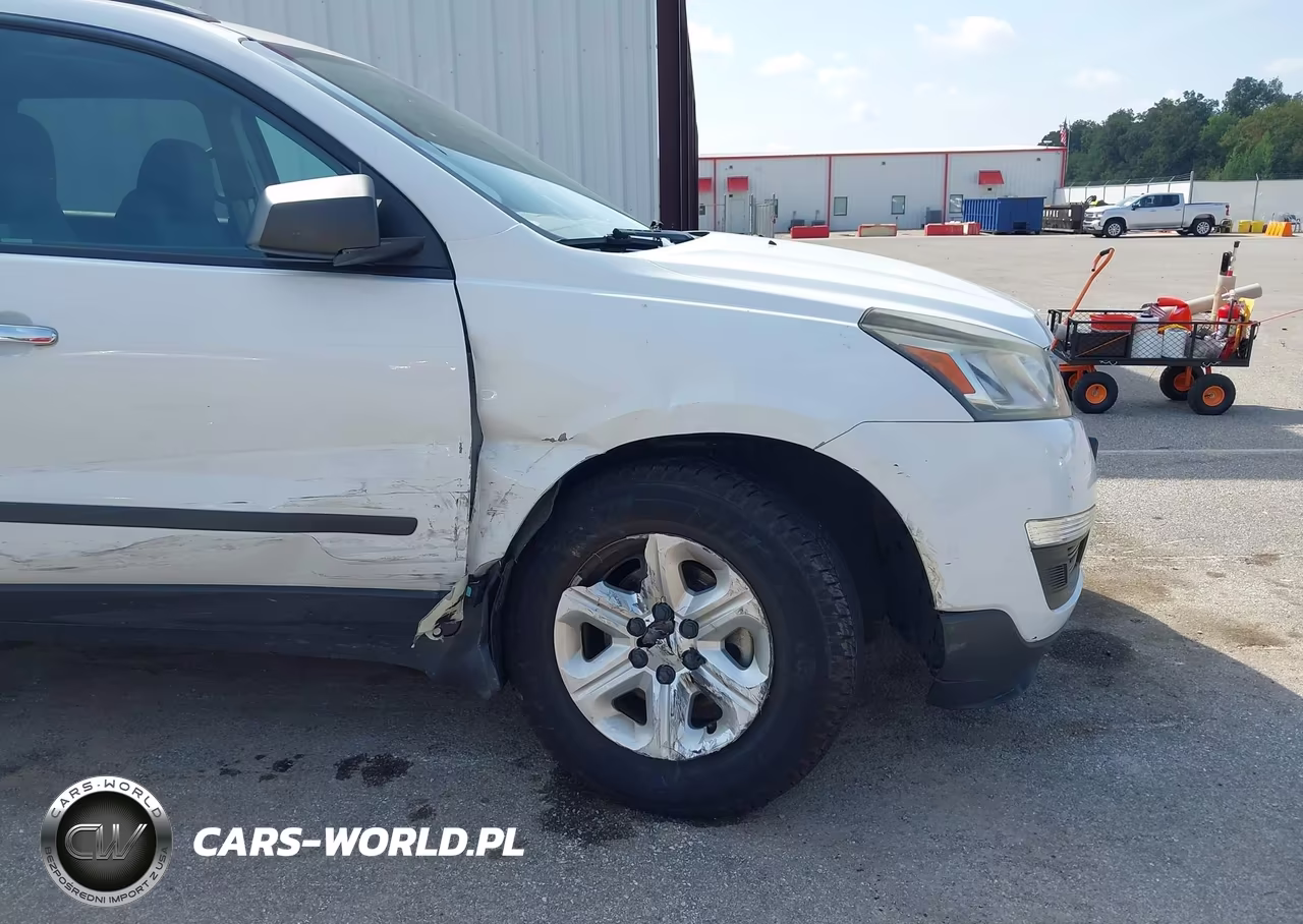 2016 Chevrolet Traverse Ls VIN:1GNKRFED6GJ180559 - 6