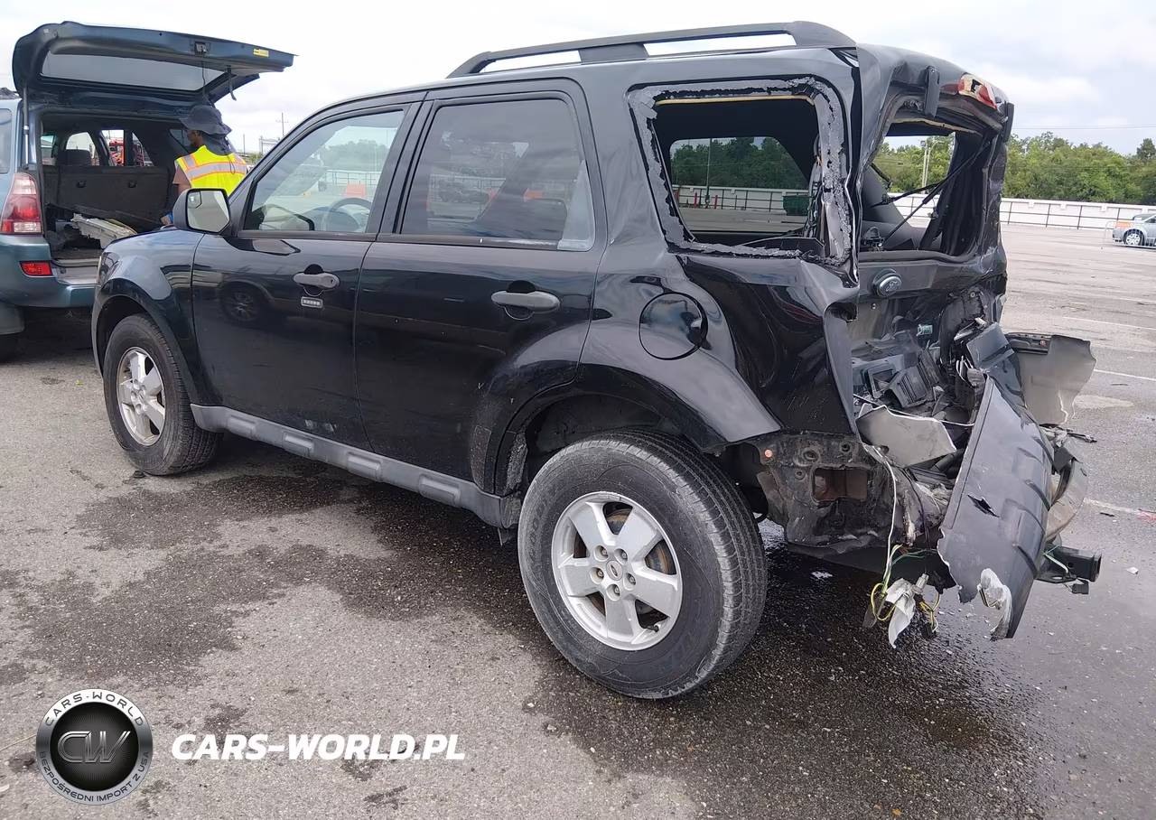 2012 Ford Escape Xlt VIN:1FMCU0DG2CKB48972 - 3