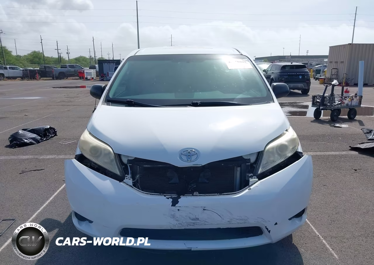 2013 Toyota Sienna L V6 7 Passenger VIN:5TDZK3DC6DS396946 - 13