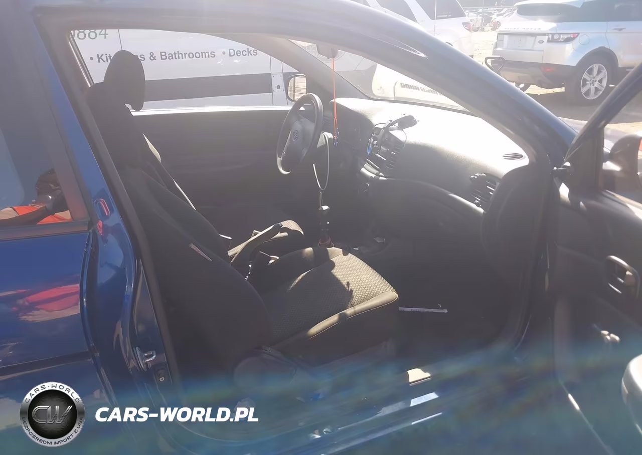 2010 Hyundai Accent Blue VIN:KMHCM3AC1AU179912 - 5