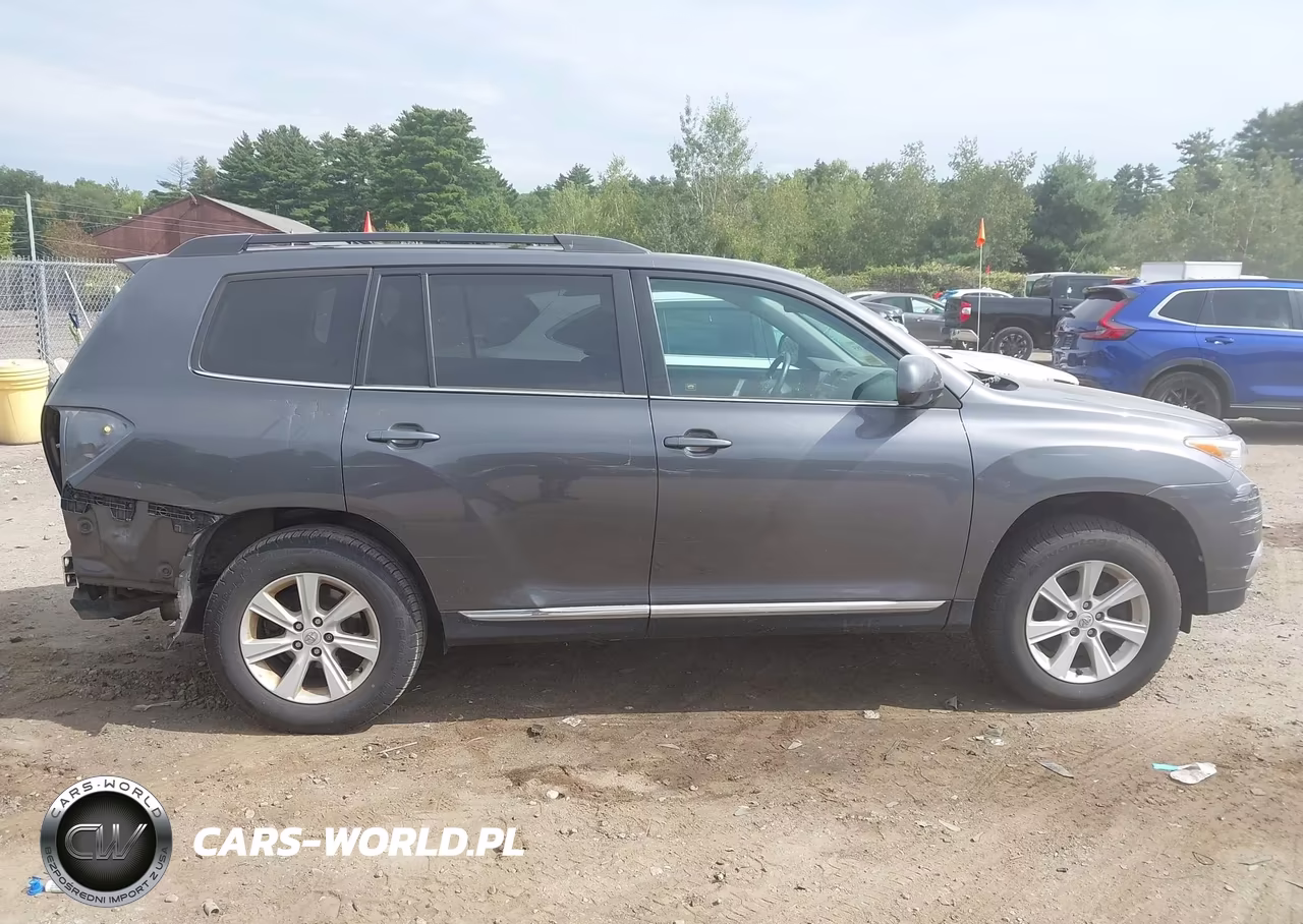 2013 Toyota Highlander Se V6 VIN:5TDBK3EHXDS253087 - 14